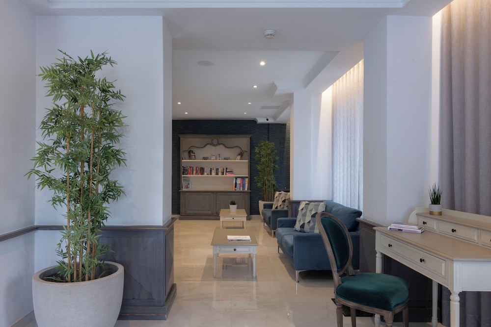 Plaza Regency Hotels — Hotel building in Sliema, Malta Island