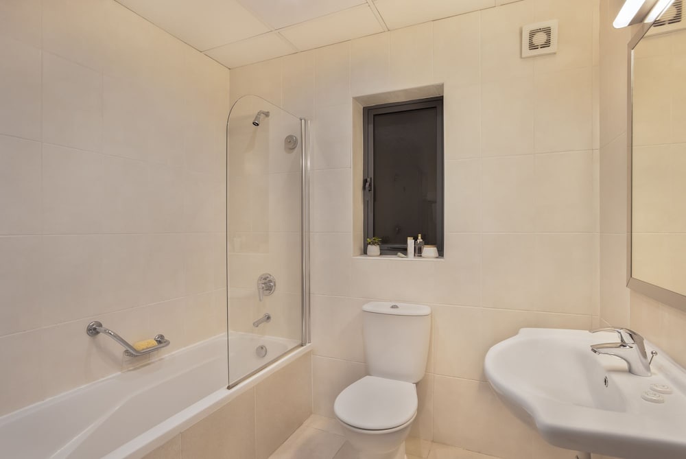 Plaza Regency Hotels — Hotel rooms in Sliema, Malta Island