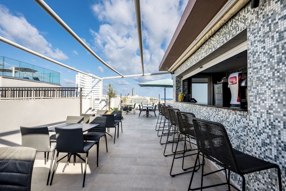Plaza Regency Hotels — Restaurant & bars in Sliema, Malta Island