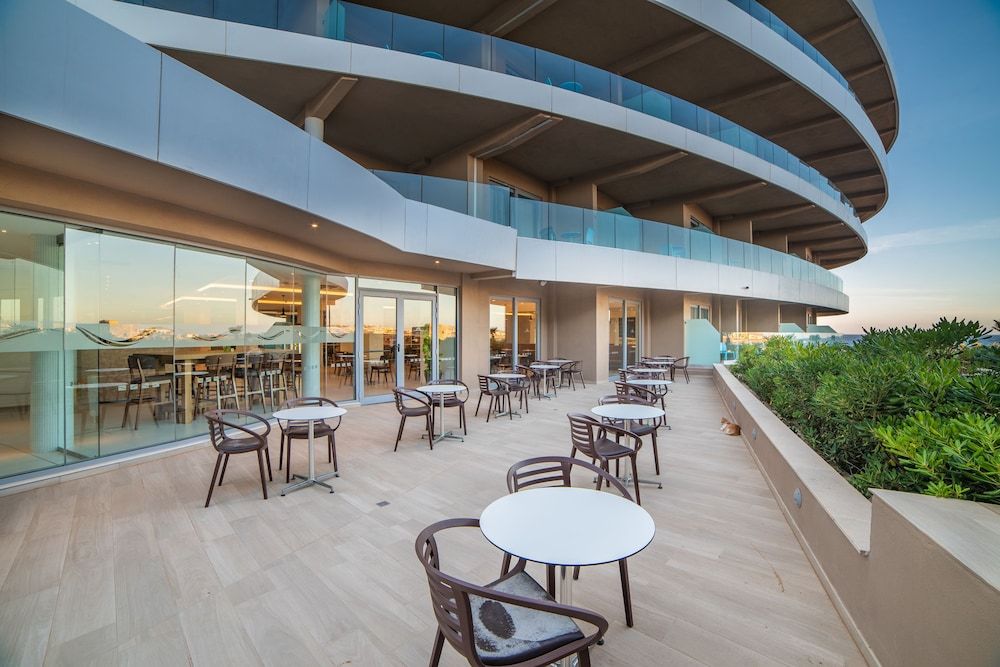 Ramla Bay Resort - zdjęcie 3