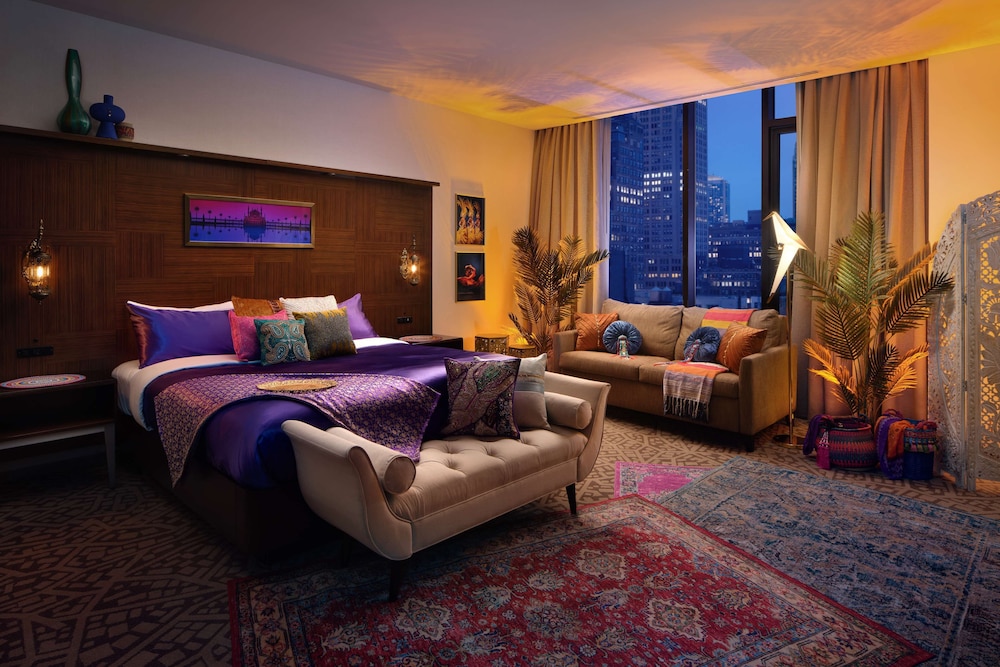 Hilton New York Times Square — Hotel rooms in New York City, New York State
