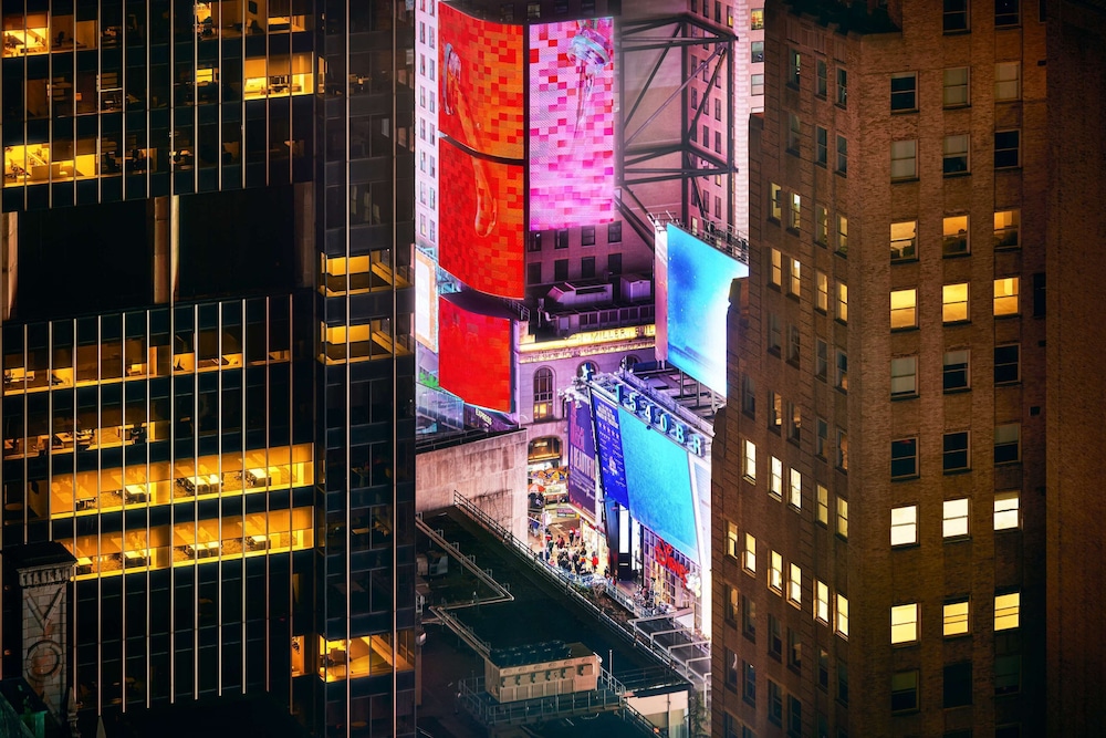 Hilton New York Times Square — Attractions in the area in New York City, New York State