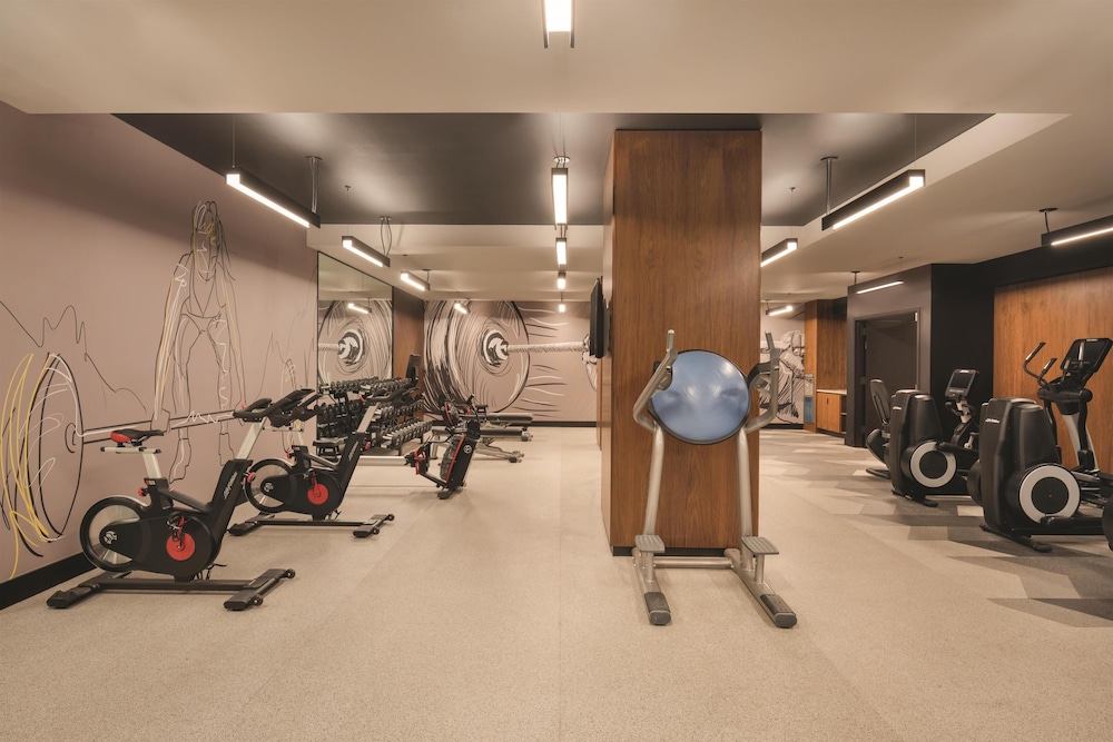 Martinique New York on Broadway, Curio Collection by Hilton — Sports & recreation in New York City, New York State