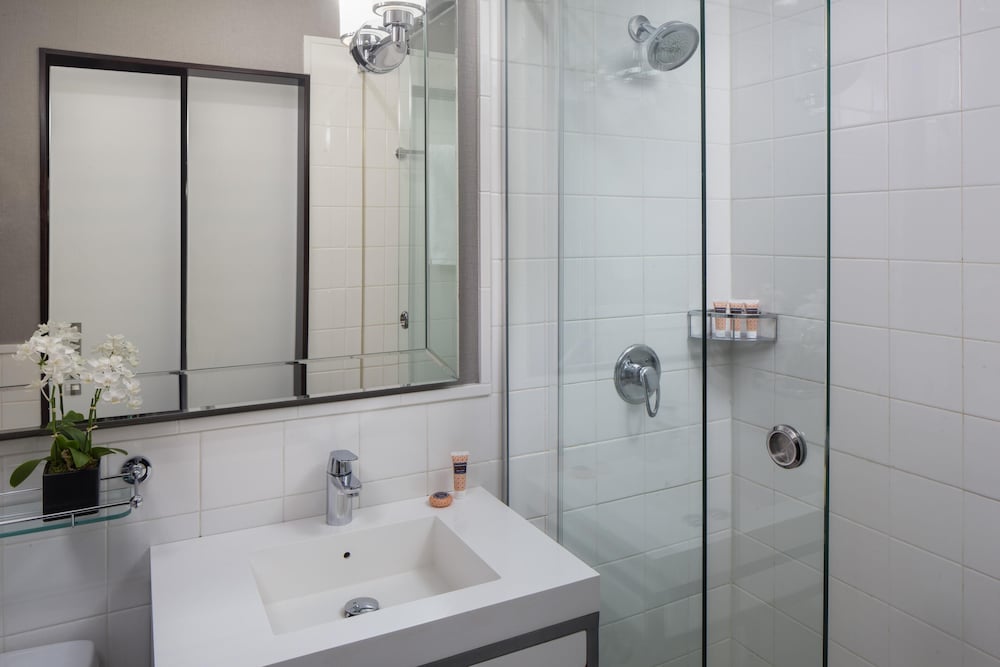 Park South Hotel, part of JdV by Hyatt — Hotel rooms in New York City, New York State