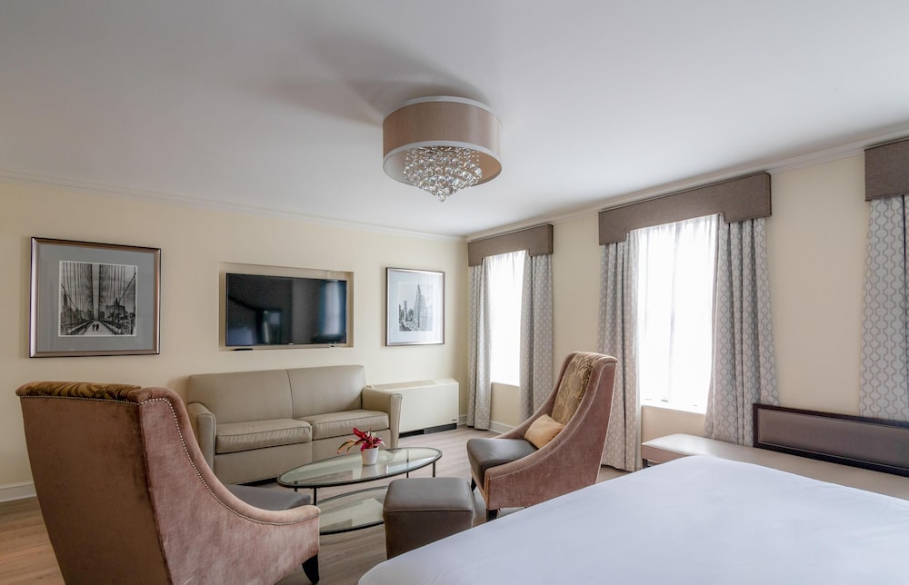 Park South Hotel, part of JdV by Hyatt — Hotel rooms in New York City, New York State