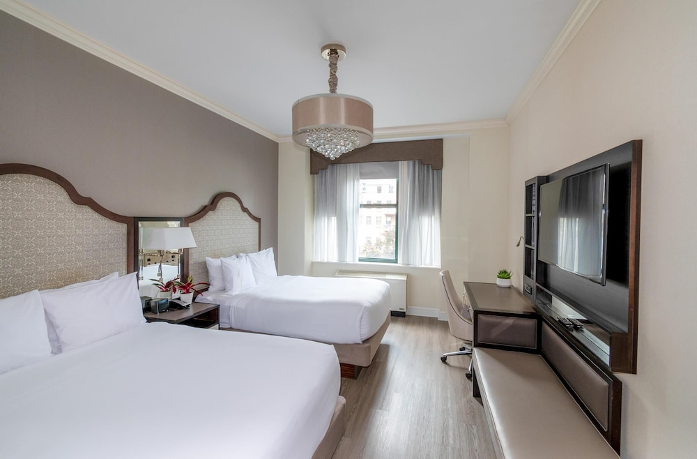 Park South Hotel, part of JdV by Hyatt — Hotel rooms in New York City, New York State