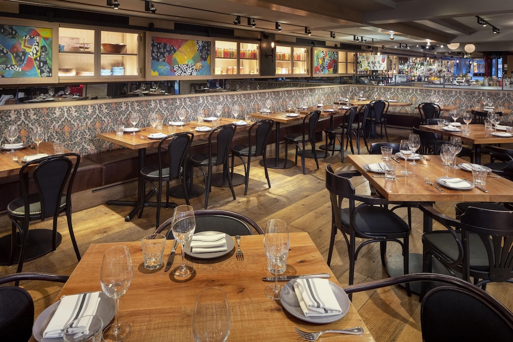 Park South Hotel, part of JdV by Hyatt — Restaurant & bars in New York City, New York State
