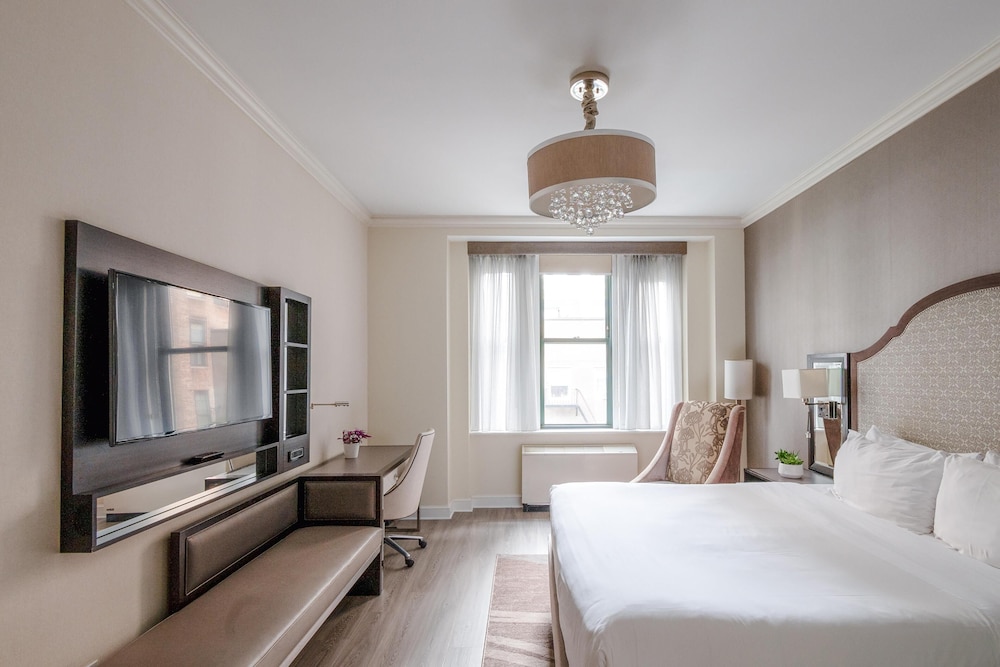 Park South Hotel, part of JdV by Hyatt — Hotel rooms in New York City, New York State