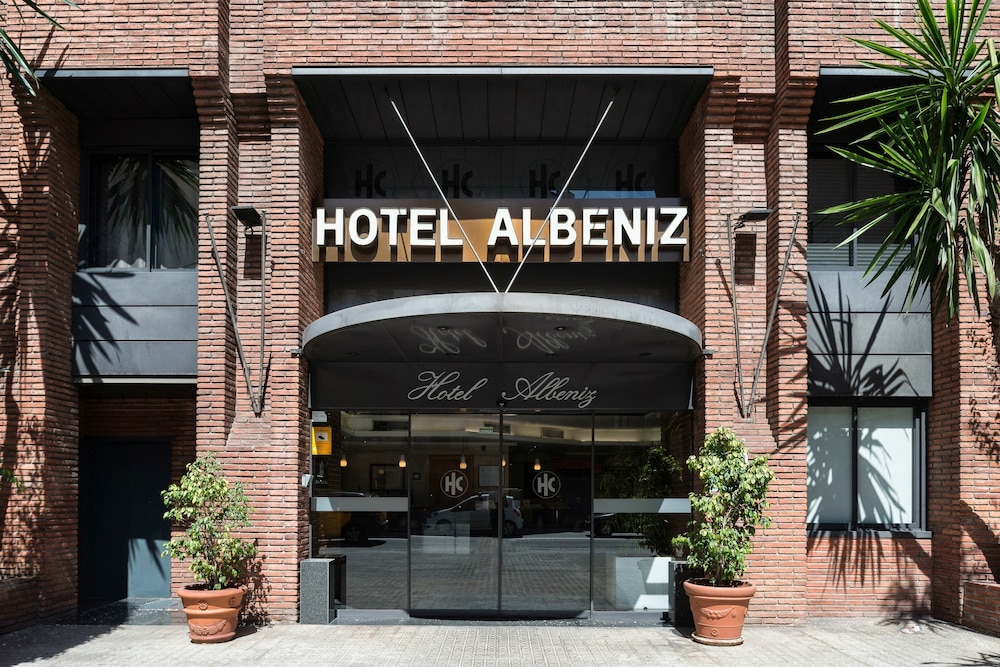 Catalonia Albeniz — Hotel building in Barcelona, Catalonia