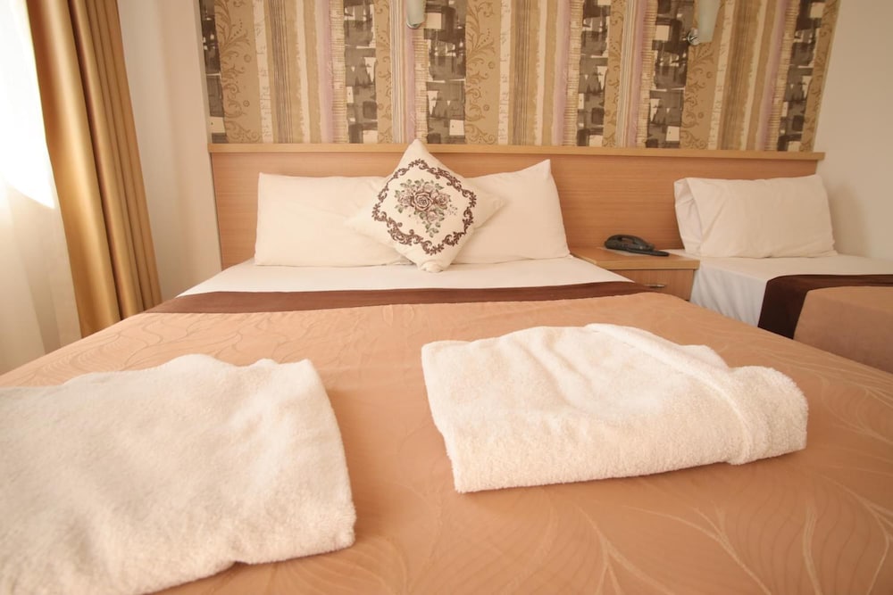 Taner Otel — Hotel rooms in Fethiye, Mugla