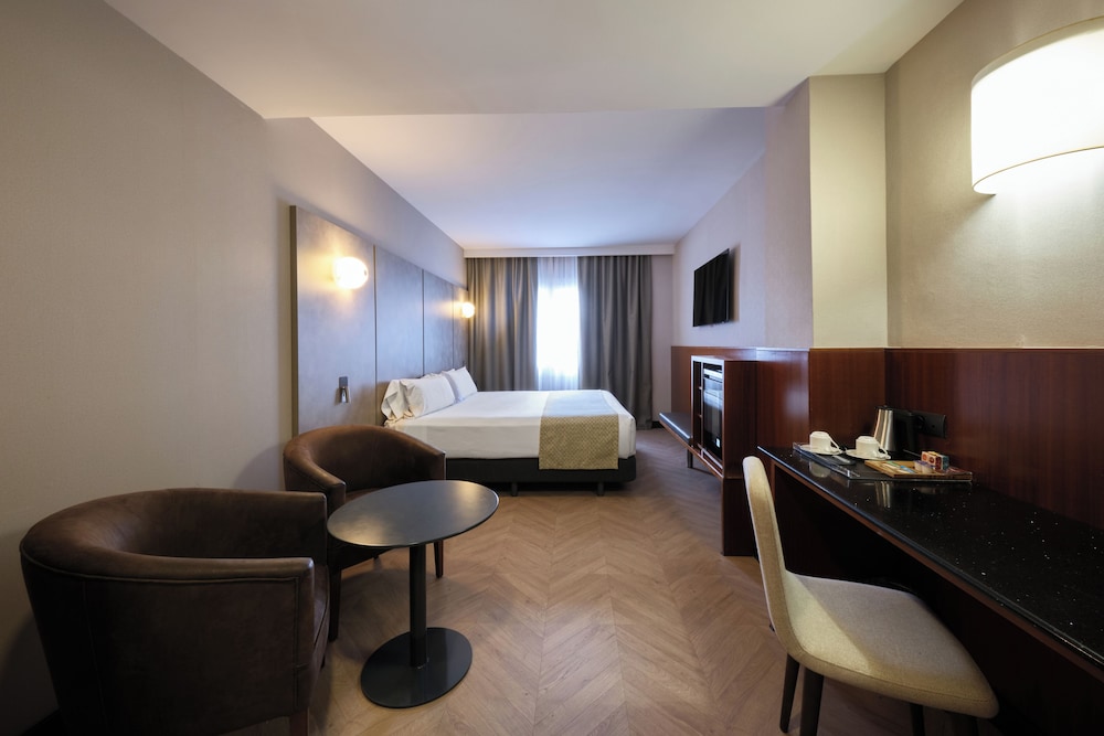 Catalonia Park Putxet Hotel — Hotel rooms in Barcelona, Catalonia