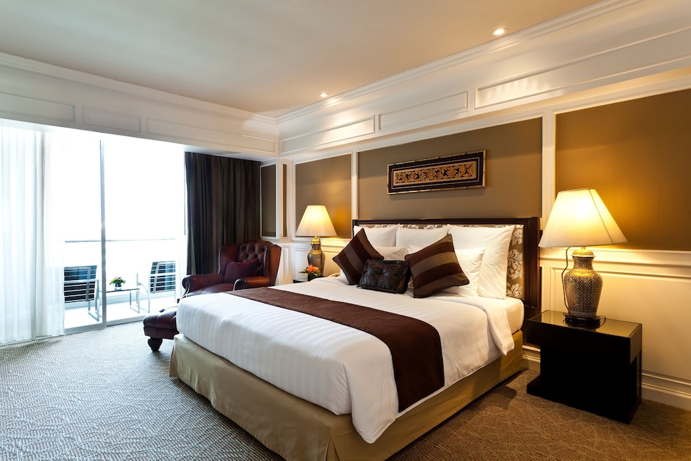 Royal Princess Larn Luang — Hotel rooms in Bangkok, Bangkok