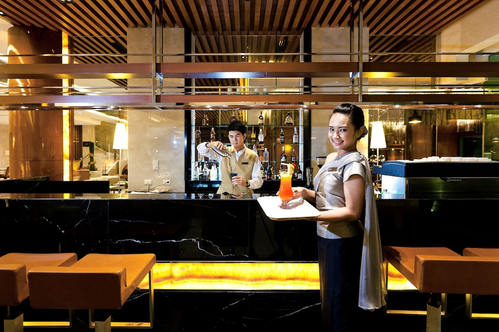 Royal Princess Larn Luang — Restaurant & bars in Bangkok, Bangkok