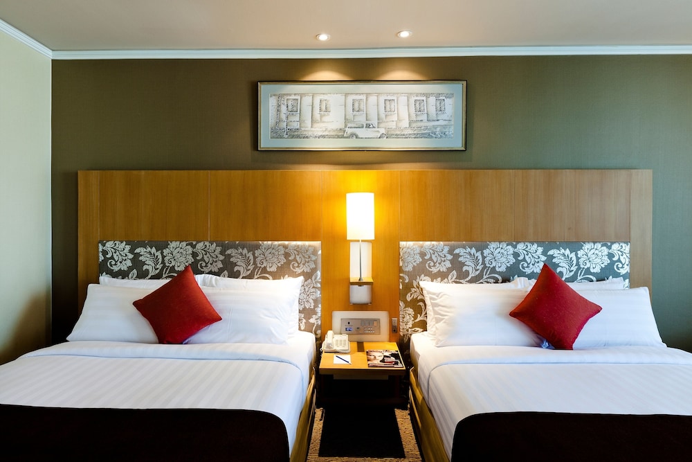 Royal Princess Larn Luang — Hotel rooms in Bangkok, Bangkok