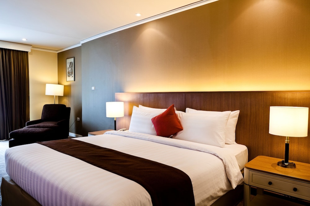 Royal Princess Larn Luang — Hotel rooms in Bangkok, Bangkok