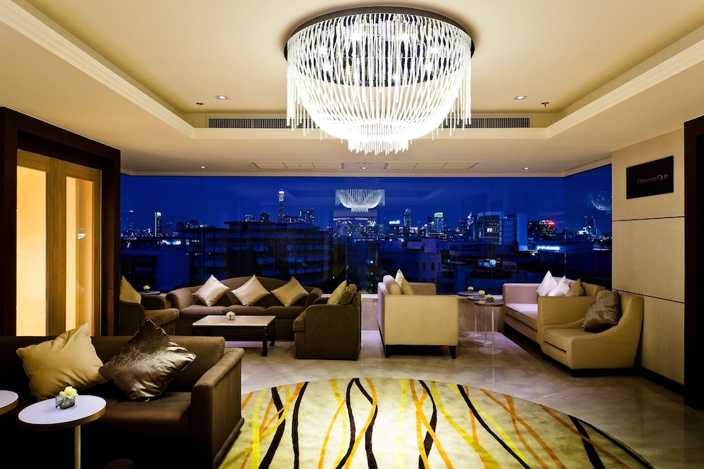 Royal Princess Larn Luang — Hotel rooms in Bangkok, Bangkok