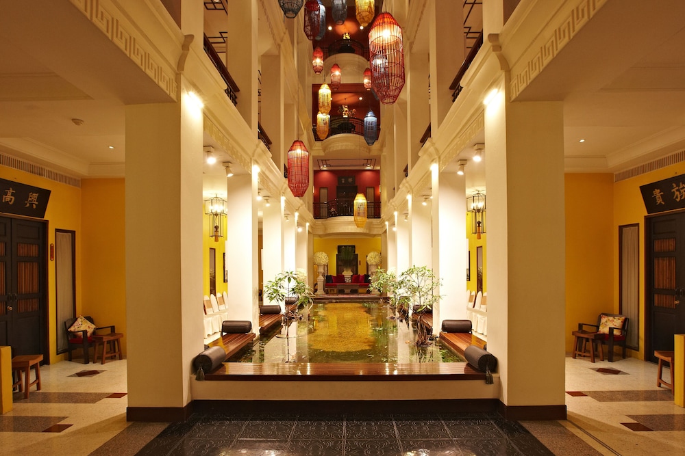 Shanghai Mansion Bangkok — Hotel building in Bangkok, Bangkok