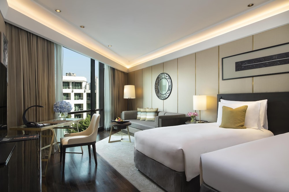 Siam Kempinski Hotel Bangkok — Hotel rooms in Bangkok, Bangkok