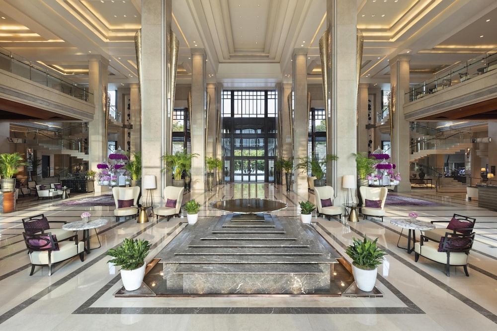 Siam Kempinski Hotel Bangkok — Hotel building in Bangkok, Bangkok