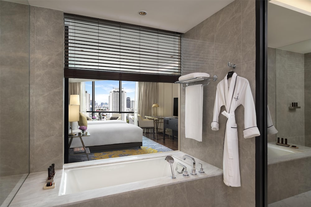 Siam Kempinski Hotel Bangkok — Hotel rooms in Bangkok, Bangkok