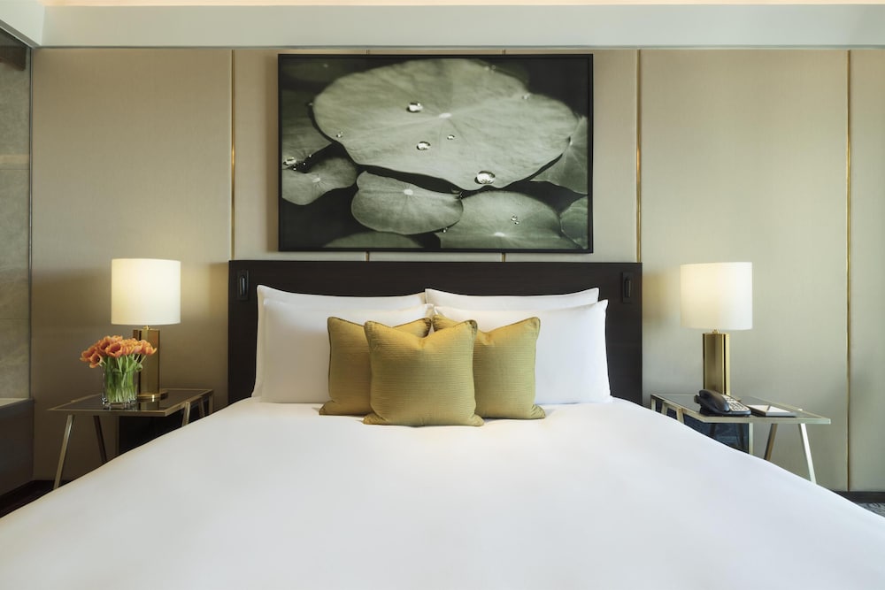 Siam Kempinski Hotel Bangkok — Hotel rooms in Bangkok, Bangkok
