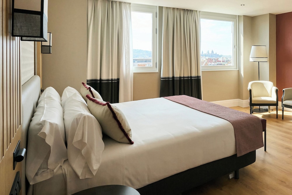 Catalonia Ramblas — Hotel rooms in Barcelona, Catalonia