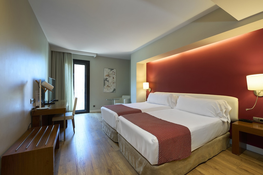 Catalonia Ramblas — Hotel rooms in Barcelona, Catalonia