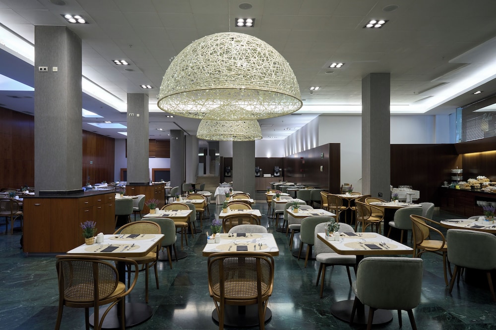 Catalonia Ramblas — Restaurant & bars in Barcelona, Catalonia