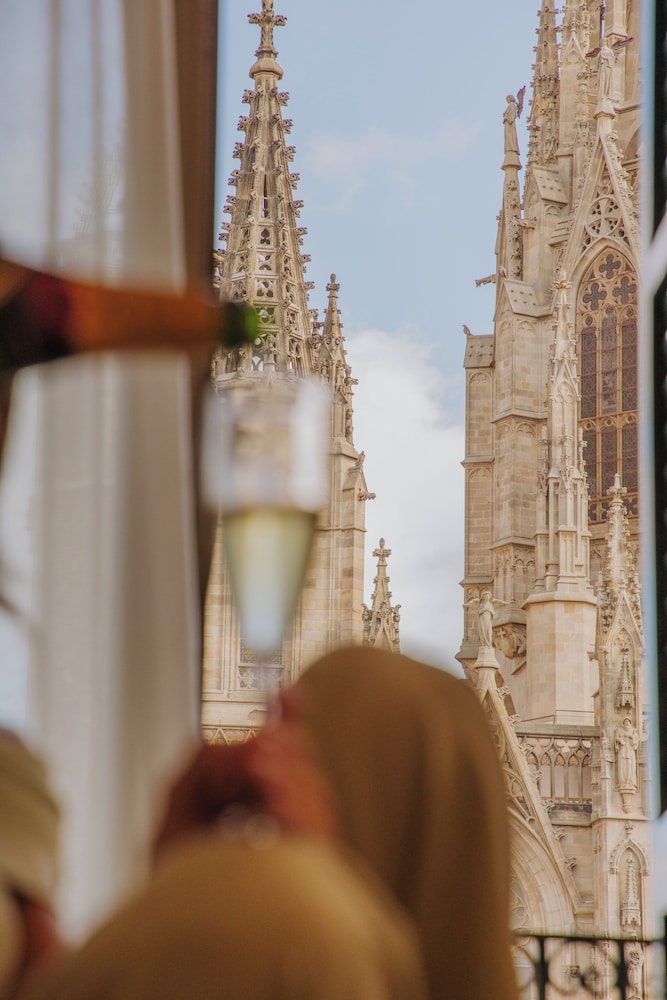 Lamaro Hotel Barcelona 5★ | Preferred Hotels & Resorts | Lifestyle Collection — Attractions in the area in Barcelona, Catalonia