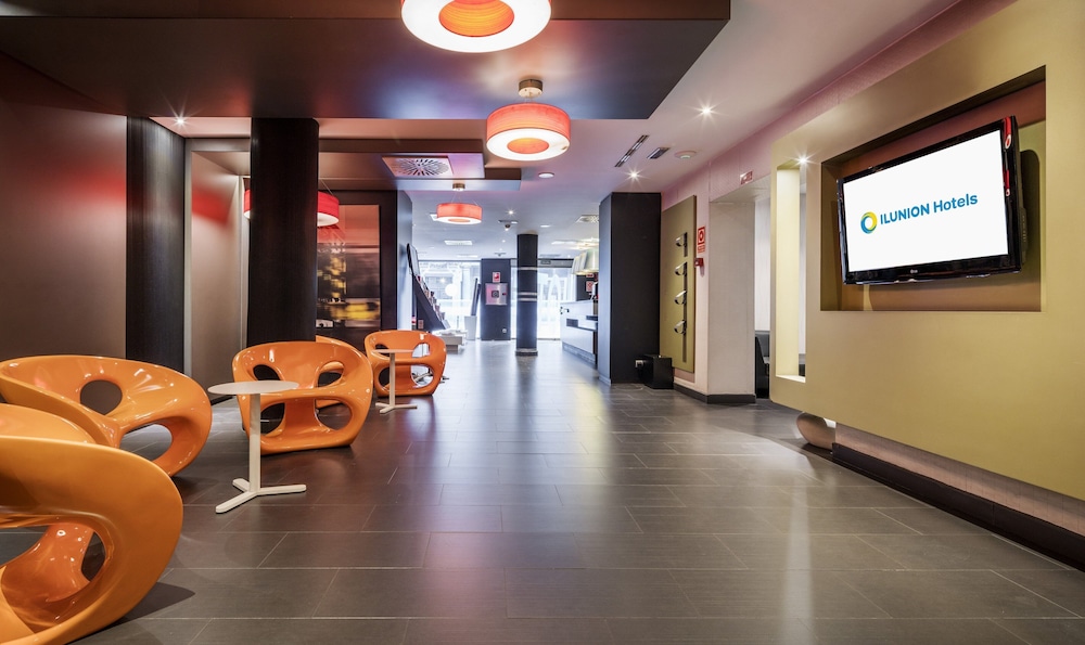 Hotel ILUNION Almirante — Hotel building in Barcelona, Catalonia