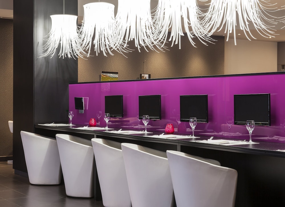 Hotel ILUNION Bel Art — Restaurant & bars in Barcelona, Catalonia
