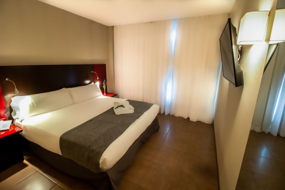 SM Hotel Teatre Auditori — Hotel rooms in Barcelona, Catalonia
