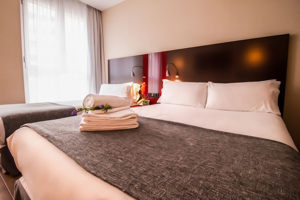 SM Hotel Teatre Auditori — Hotel rooms in Barcelona, Catalonia