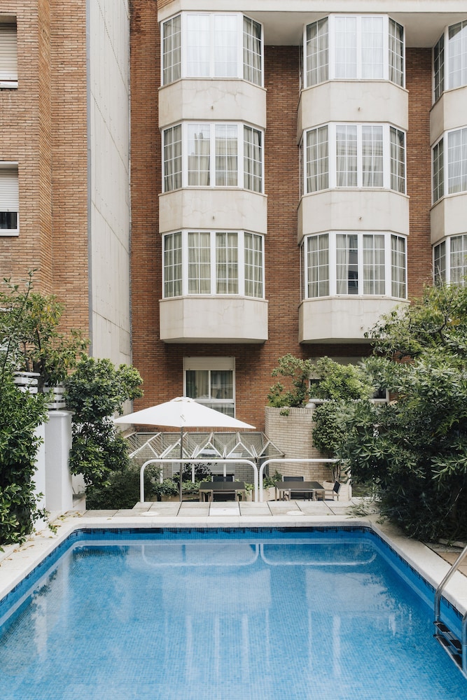 Gran Derby Suites Hotel, a Small Luxury Hotels of the World - zdjęcie 2