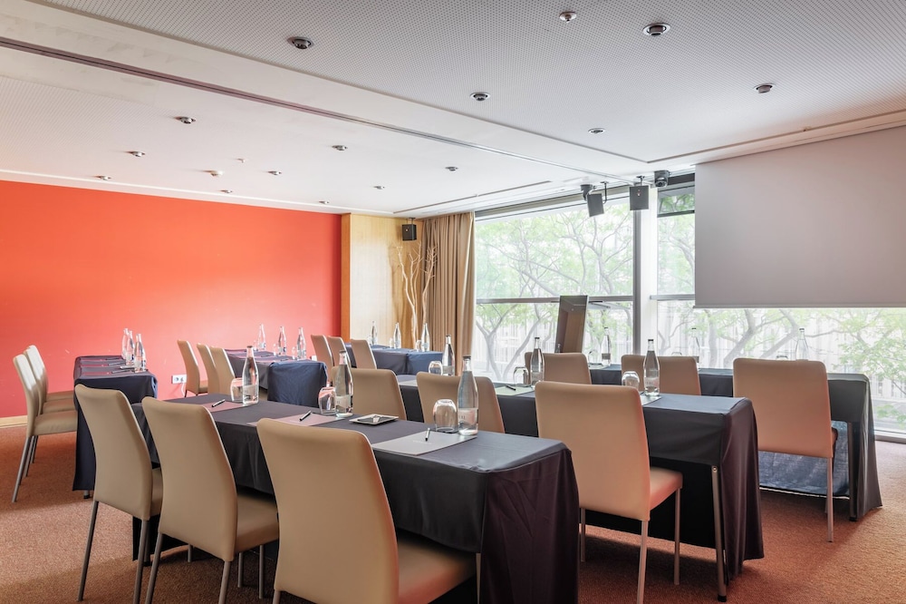 Hotel SB Diagonal Zero 4 Sup — Hotel rooms in Barcelona, Catalonia
