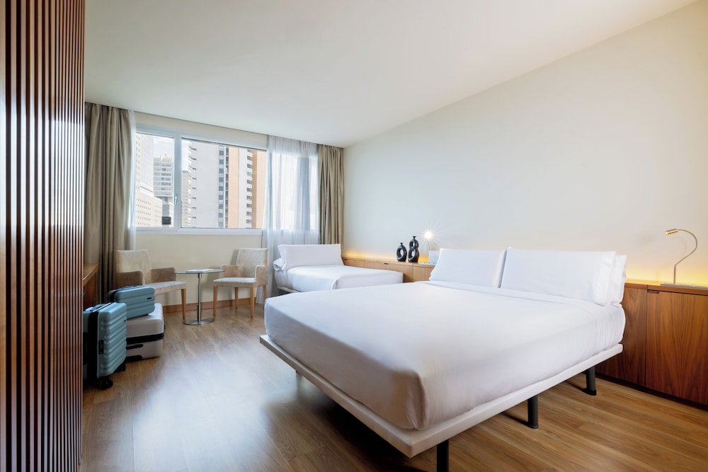 Hotel SB Diagonal Zero 4 Sup — Hotel rooms in Barcelona, Catalonia