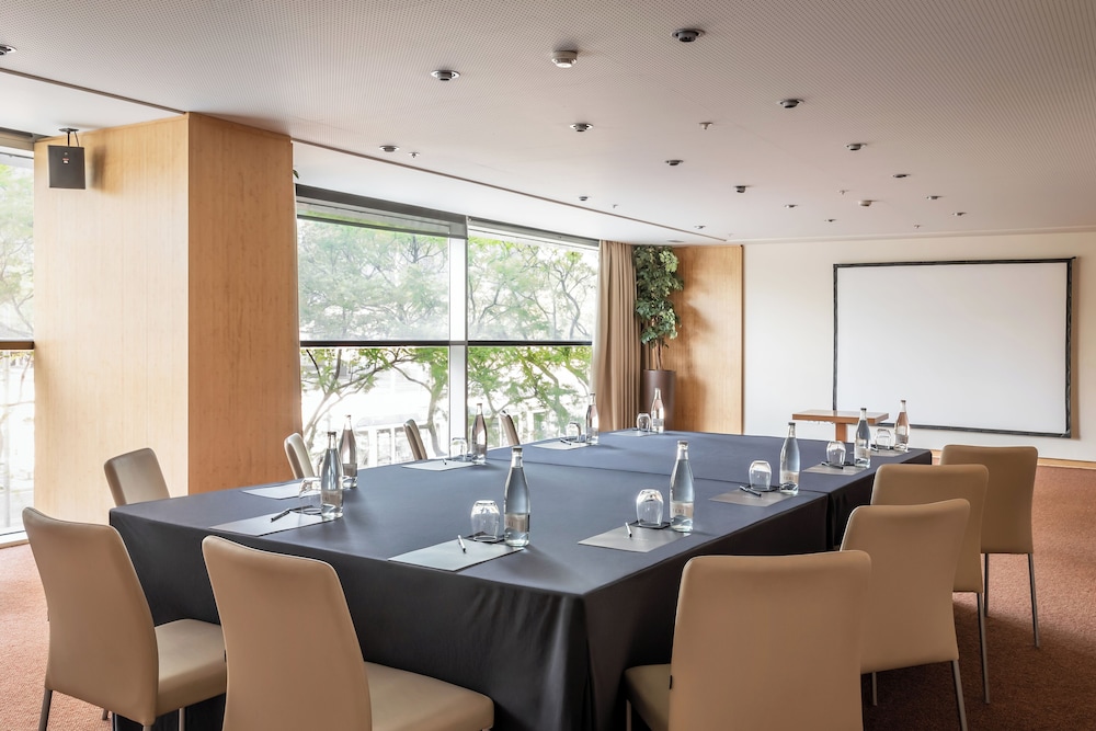 Hotel SB Diagonal Zero 4 Sup — Hotel rooms in Barcelona, Catalonia