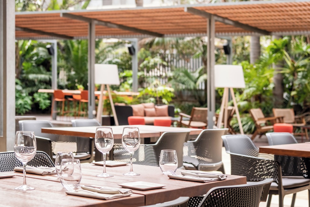 Hotel SB Diagonal Zero 4 Sup — Restaurant & bars in Barcelona, Catalonia