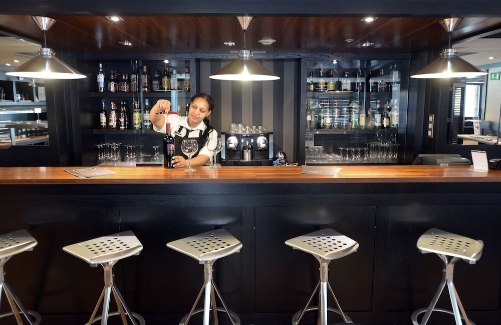 Hotel EuroPark — Restaurant & bars in Barcelona, Catalonia