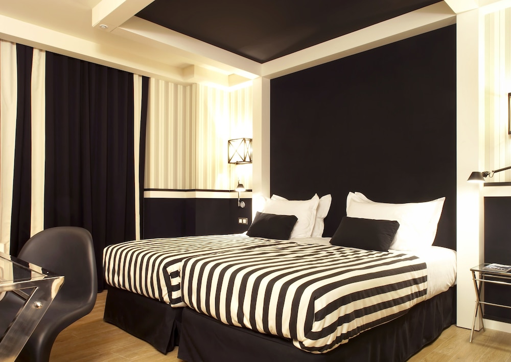 Hotel EuroPark — Hotel rooms in Barcelona, Catalonia