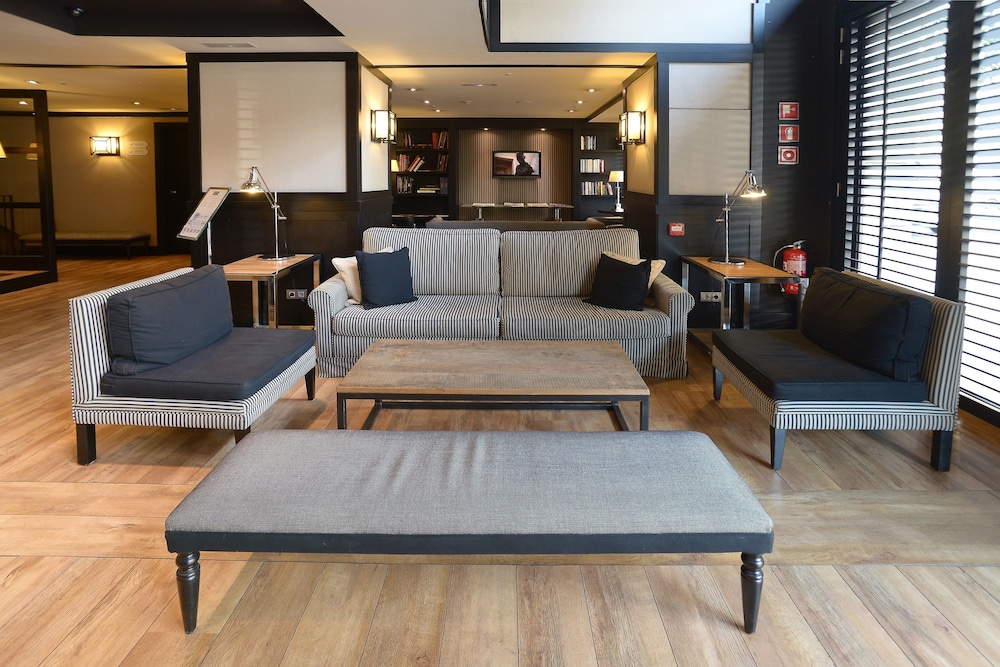Hotel EuroPark — Hotel building in Barcelona, Catalonia
