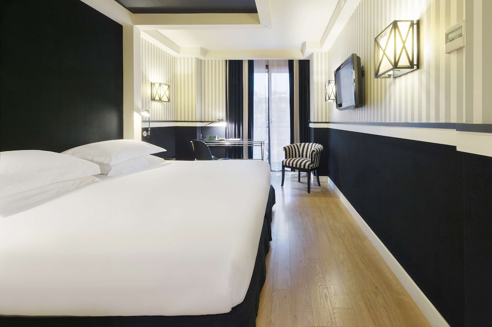 Hotel EuroPark — Hotel rooms in Barcelona, Catalonia
