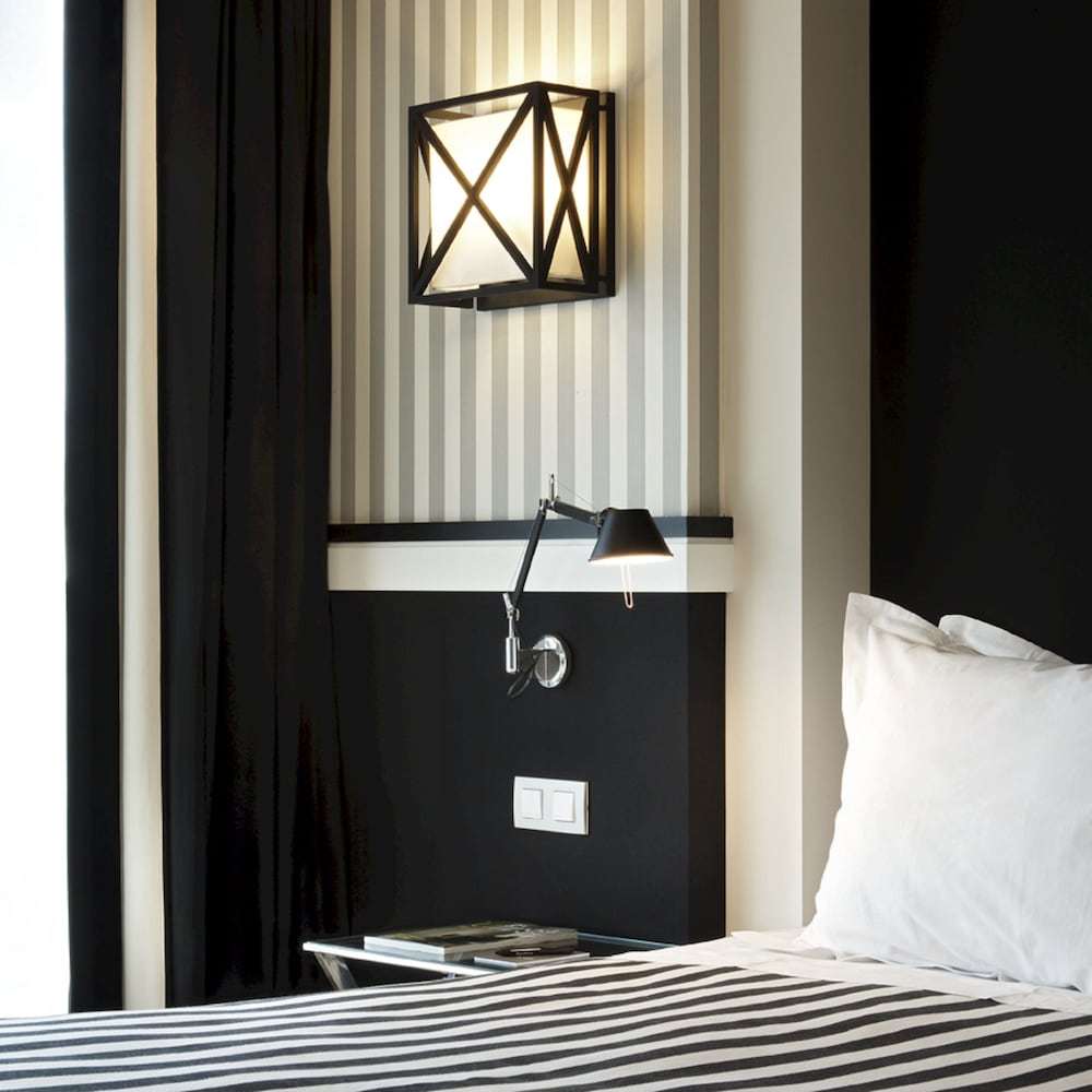 Hotel EuroPark — Hotel rooms in Barcelona, Catalonia
