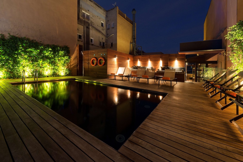 Hotel EuroPark — Swimming pool in Barcelona, Catalonia