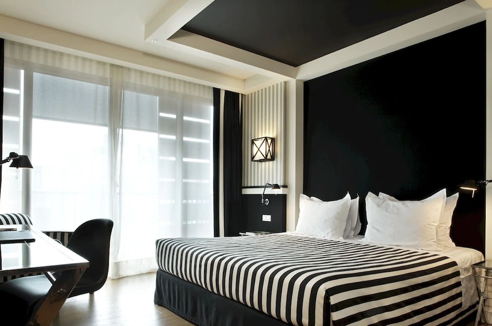 Hotel EuroPark — Hotel rooms in Barcelona, Catalonia