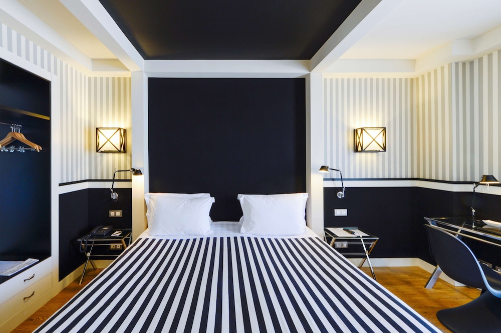 Hotel EuroPark — Hotel rooms in Barcelona, Catalonia