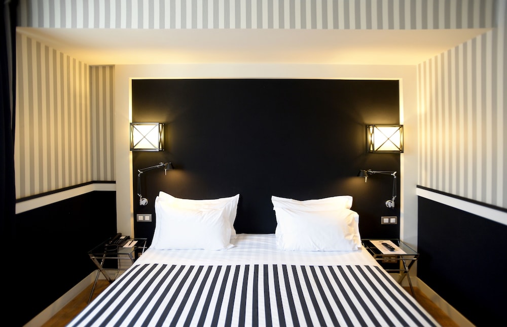 Hotel EuroPark — Hotel rooms in Barcelona, Catalonia