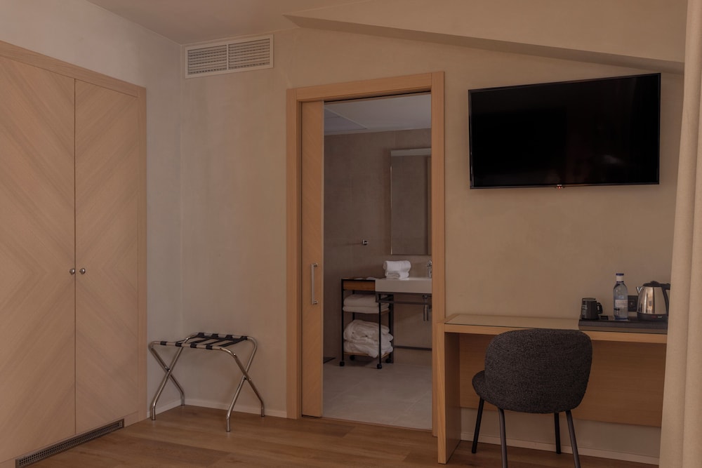 Gran Hotel Barcino - zdjęcie 5