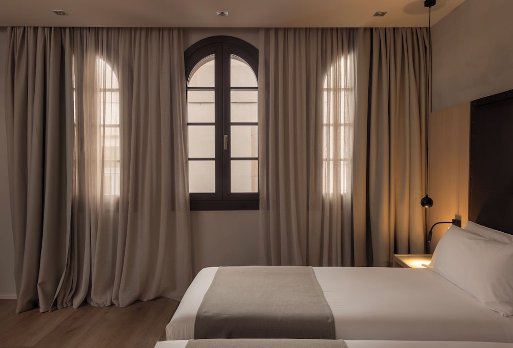 Gran Hotel Barcino - zdjęcie 4