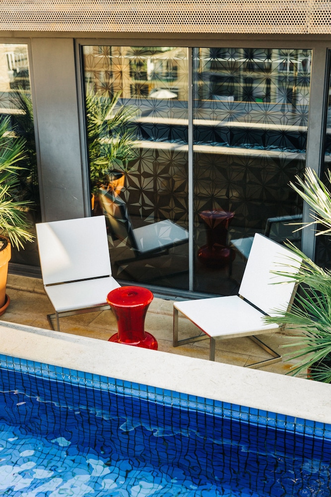 Hotel Granados 83 a member of Preferred Hotels & Resorts — Swimming pool in Barcelona, Catalonia